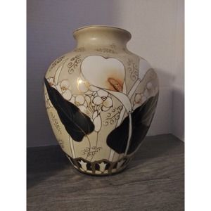 8 1/2" Gold Accent Lilies Vase